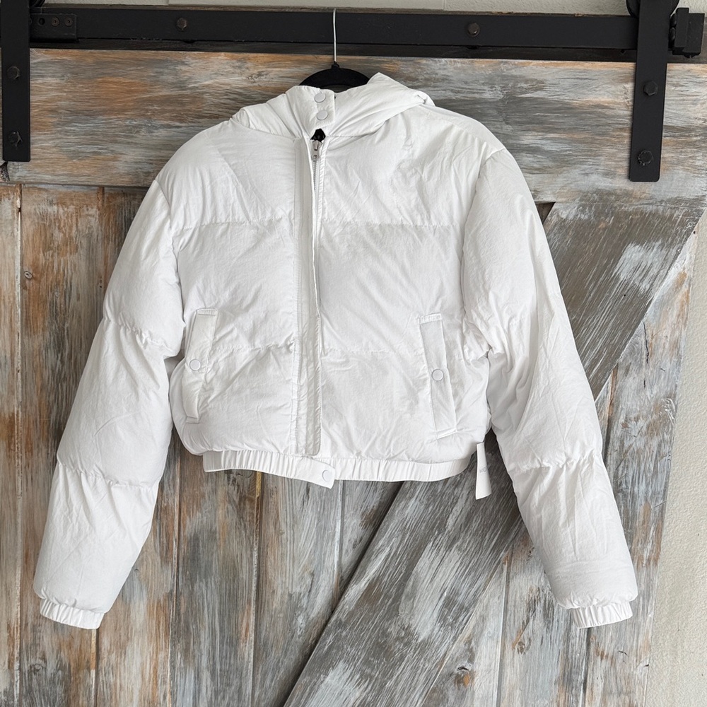 Animari White Zip-Up Jacket